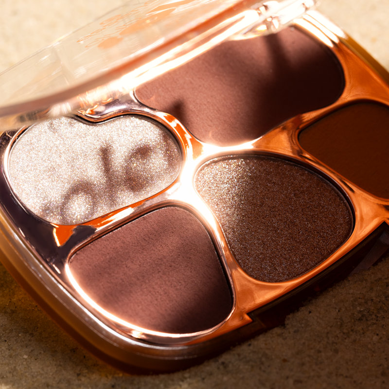 Essence Club Soleil Eyeshadow Palette 01 Soleil? Say no more!