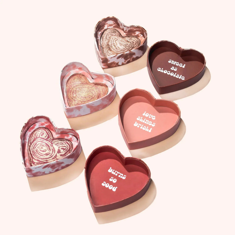 Kara Beauty Dye for You Illuminating Powder Feverlust