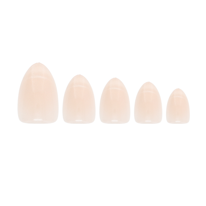 W7 Cosmetics Glamorous Press-On Nails Champagne Fizz