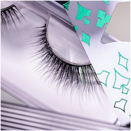 Catrice x The Joker Coloured Fake Lashes 020 The Joker's Glance