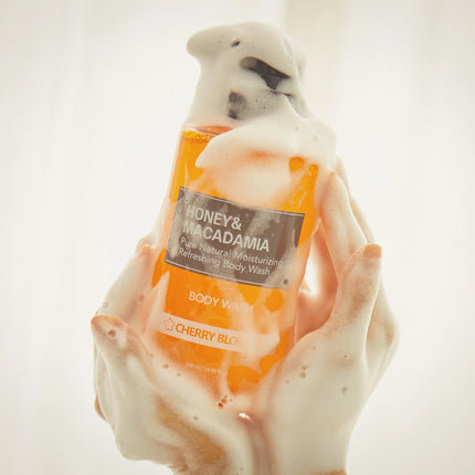 Kundal Honey & Macadamia Pure Body Wash Amber Vanilla