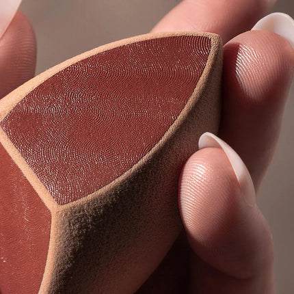 Real Techniques Makeup Saver Sponge