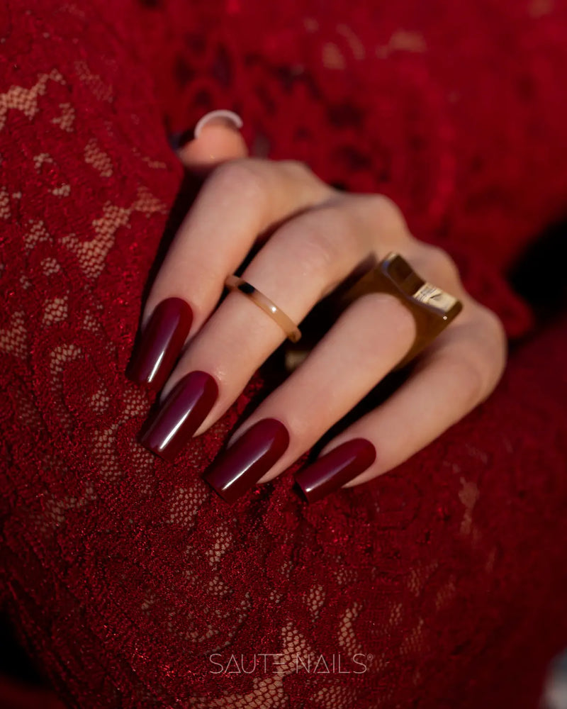 Saute Nails UV Gelpolish S327 Deep Cherry