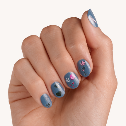 Essence Call Me Queen! Nail Sticker