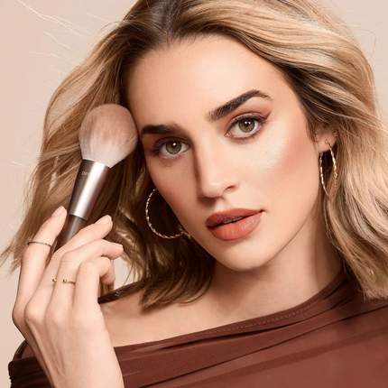 Real Techniques New Nudes Hazy Finish Powder Brush